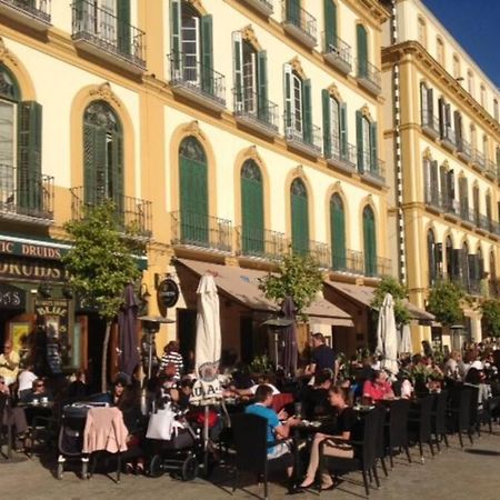 City Center Big Apartment-Family & Friends-5 Beds Malaga Exterior photo