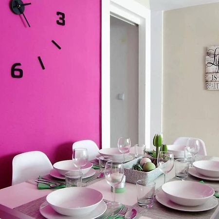 City Center Big Apartment-Family & Friends-5 Beds Malaga Exterior photo