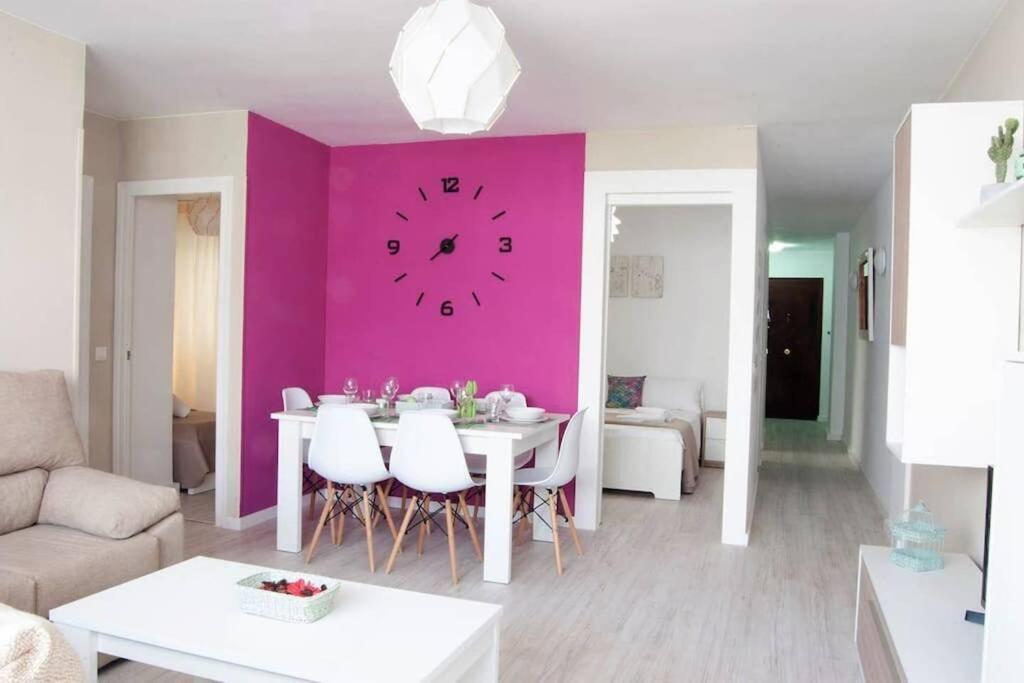 City Center Big Apartment-Family & Friends-5 Beds Malaga Exterior photo