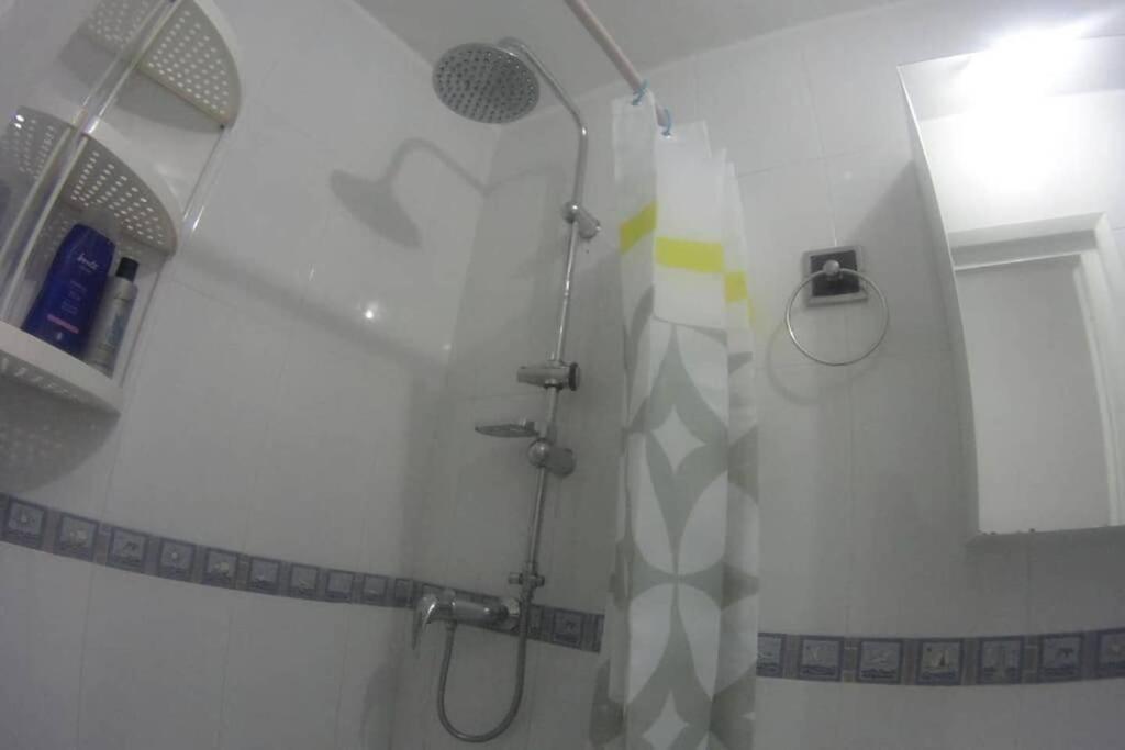 City Center Big Apartment-Family & Friends-5 Beds Malaga Exterior photo